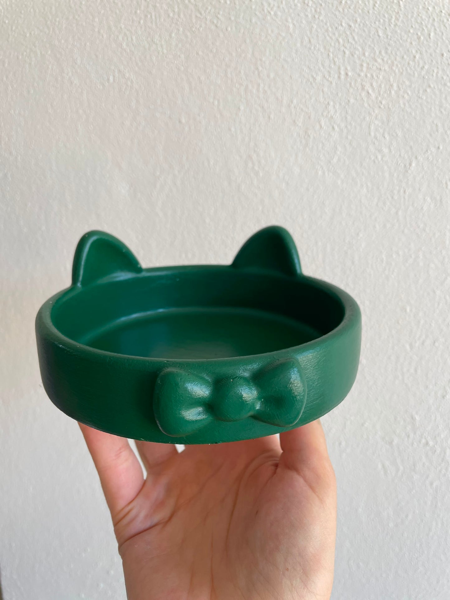 Kulaklı Model Taş Mama Kabı